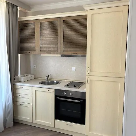 византия 公寓式酒店 3*